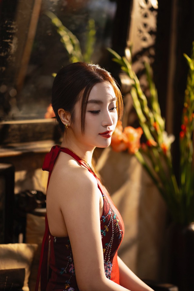 Hoa hậu Đỗ Mỹ Linh sau 10 năm thi Miss World sắc vóc thay đổi ra sao? - 1