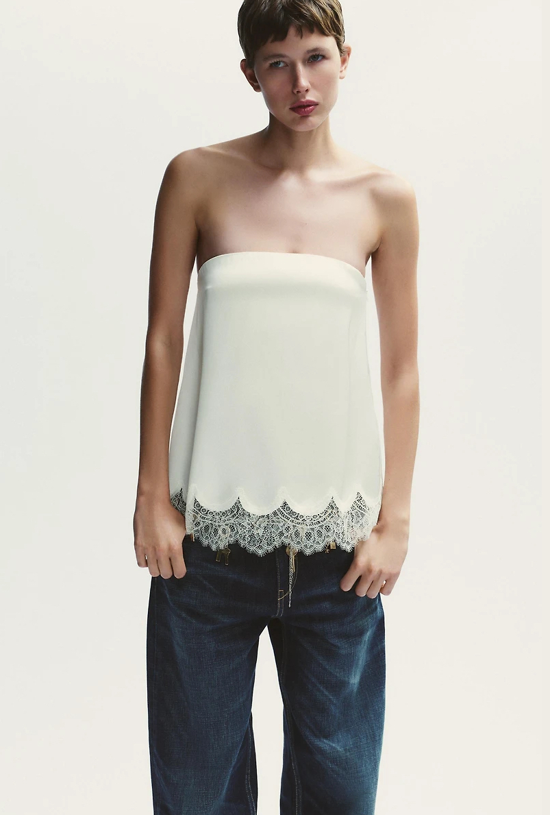 Lương Thùy Linh diện set đồ hơn 860 triệu đồng dạo phố - 2