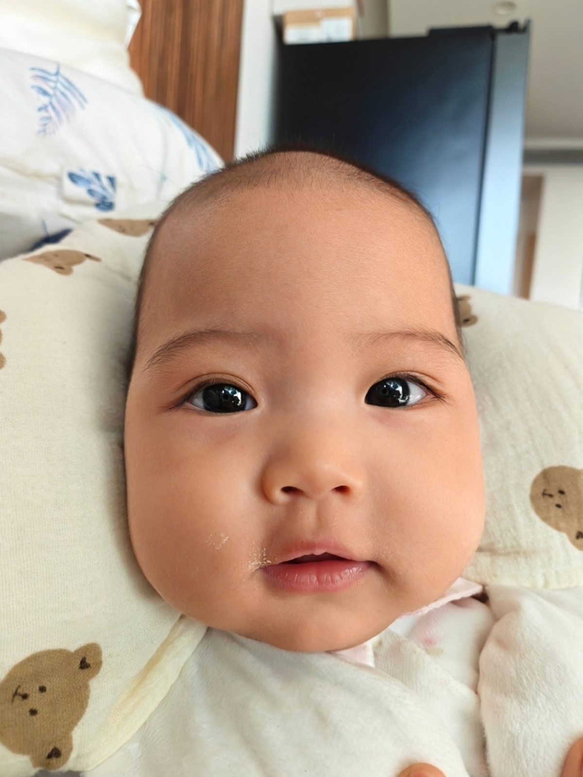 Harley tên thật Niê Nguyễn Mộc Đan, chào đời tháng 9/2025. Bé được nhận xét thừa hưởng làn da nâu của mẹ và nhiều đường nét từ gương mặt bố.