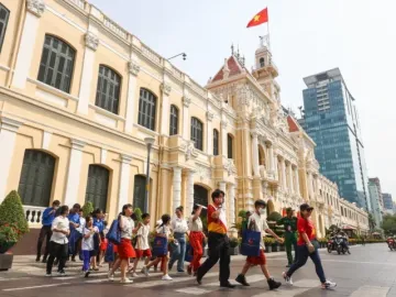 Hạn chế xe vào ba đường trung tâm TP HCM ngày 25/3