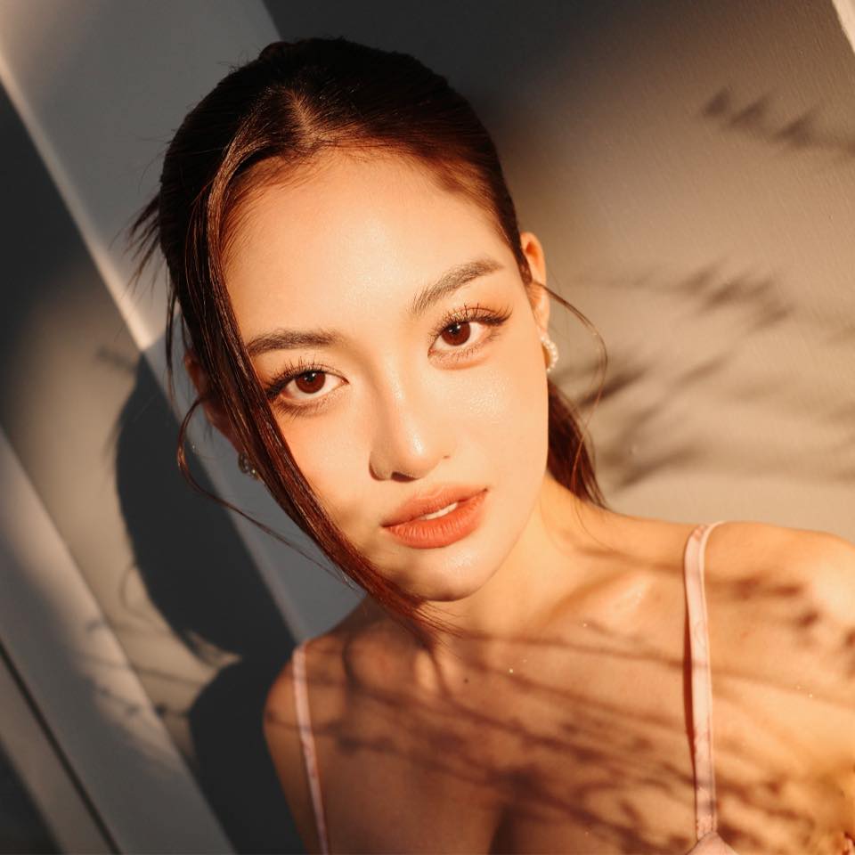 Theo nữ diễn viên, dù là vai diễn ngắn nhưng cô cũng chuẩn bị tâm lý nhận nhiều gạch đá từ khán giả. Bởi nhân vật Hà Lê là người cũ quay trở lại đúng thời điểm Kiên đã có bạn gái, nên nữ diễn viên lo ngại khán giả sẽ không có thiện cảm.