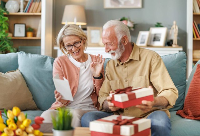 Vè già, sống mạnh khỏe, vui vẻ là đỉnh cao của sự an nhiên. Ảnh minh họa