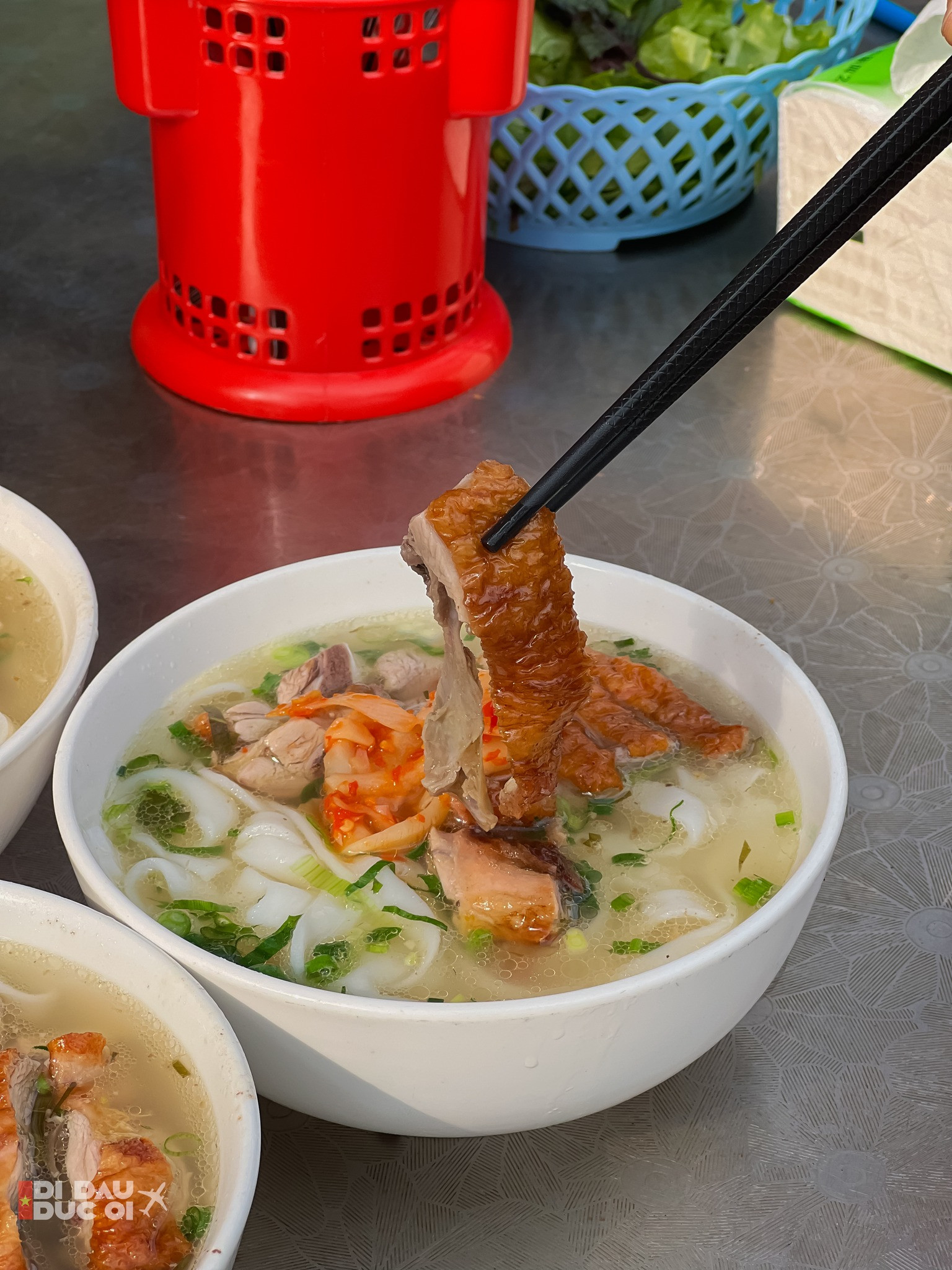 Khách Hà Nội du lịch Lạng Sơn 2 ngày 1 đêm, trải nghiệm loạt đặc sản lạ, ngon 23 Món phở vịt quay ở Lạng Sơn