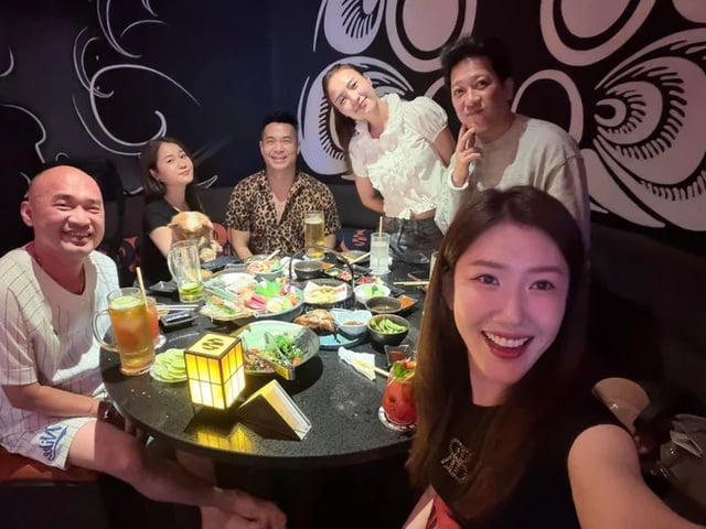 Ninh Dương Lan Ngọc tụ họp cùng hội bạn thân Vbiz.
