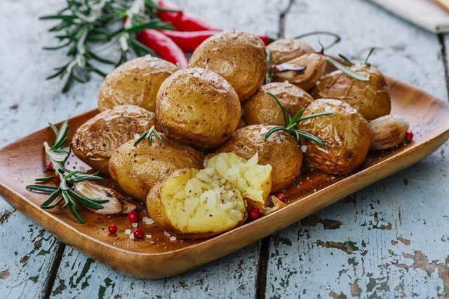 Vỏ khoai tây thực sự tốt và chứa rất nhiều dưỡng chất.