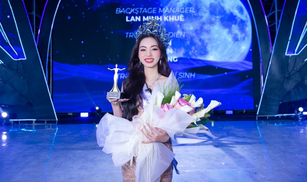 Hoàng Ngọc Như giành ngôi Hoa hậu Sinh viên Việt Nam vào tháng 10/2025.