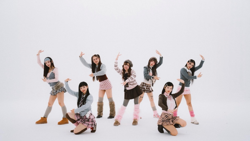 XEM VIDEO: MV Yêu anh vạn kiếp (Love You 10,000) của Tiffany Bun.