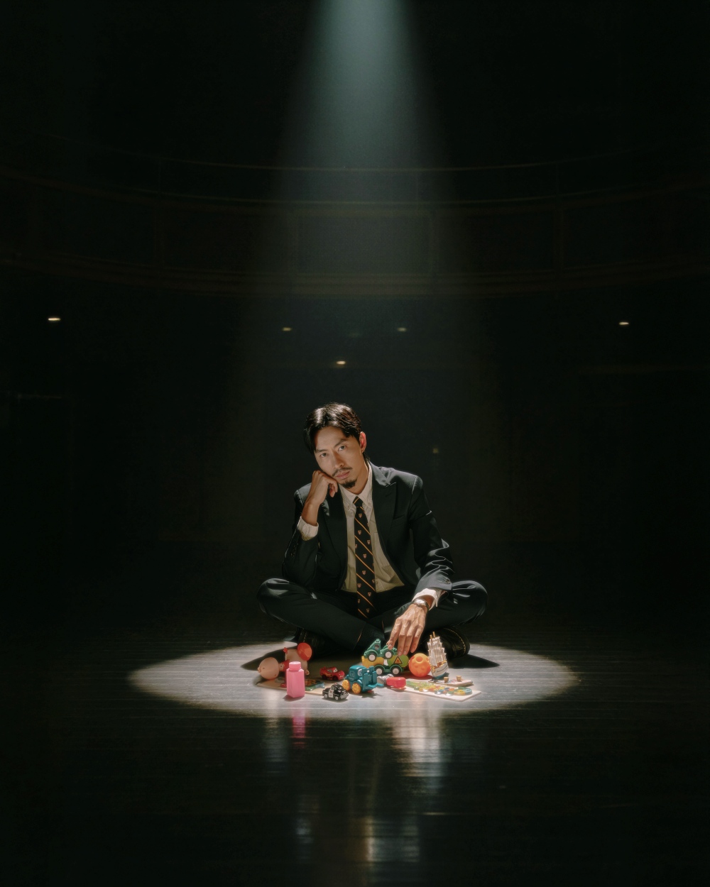 Đây là câu chuyện từ góc nhìn của người cha, gửi gắm đầy xúc động đến những người con.