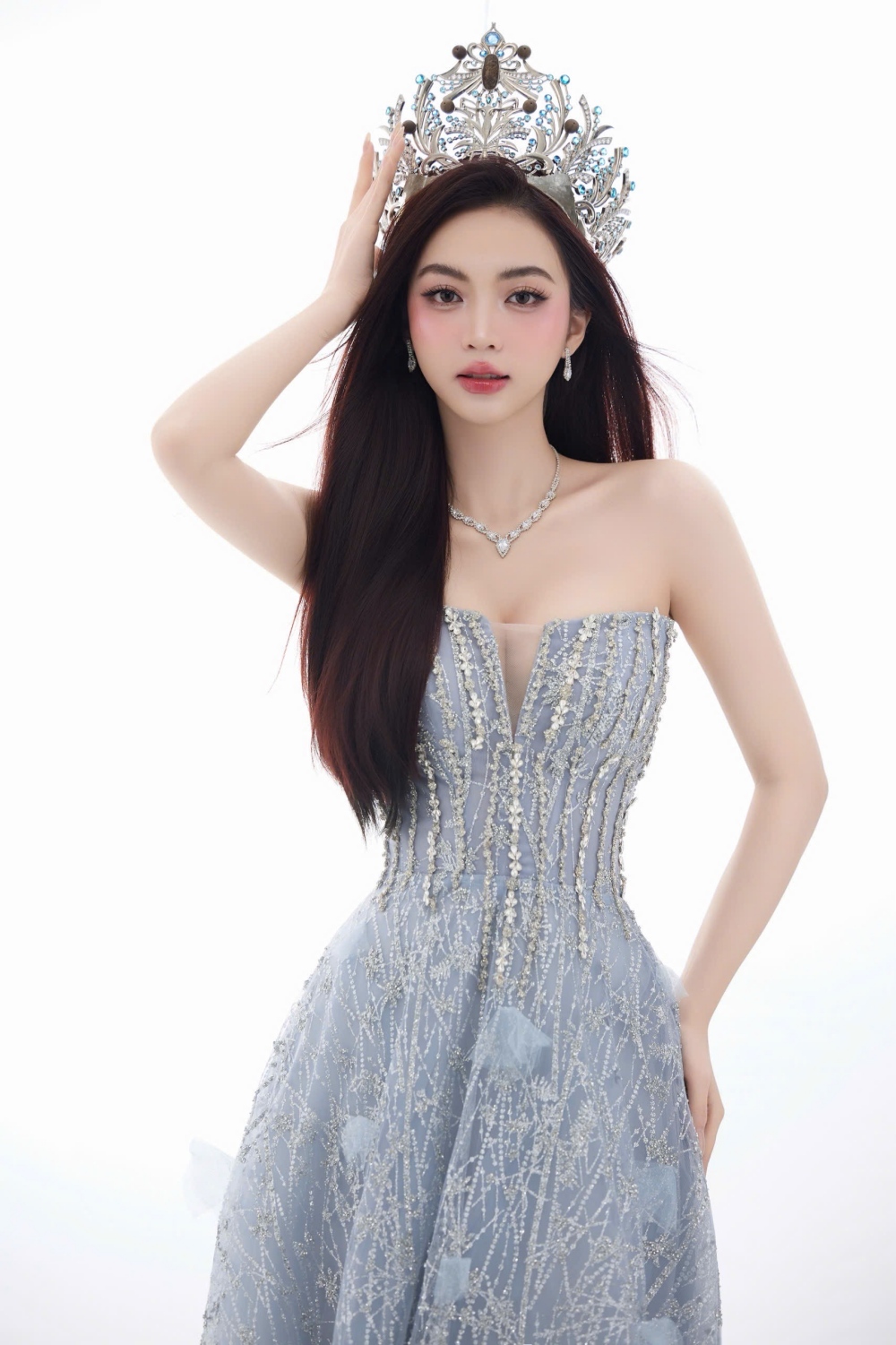 Hoa hậu Sinh viên Việt Nam Hoàng Ngọc Như đẹp trong trẻo, tăng 4kg sau khi ra Hà Nội sống - 4