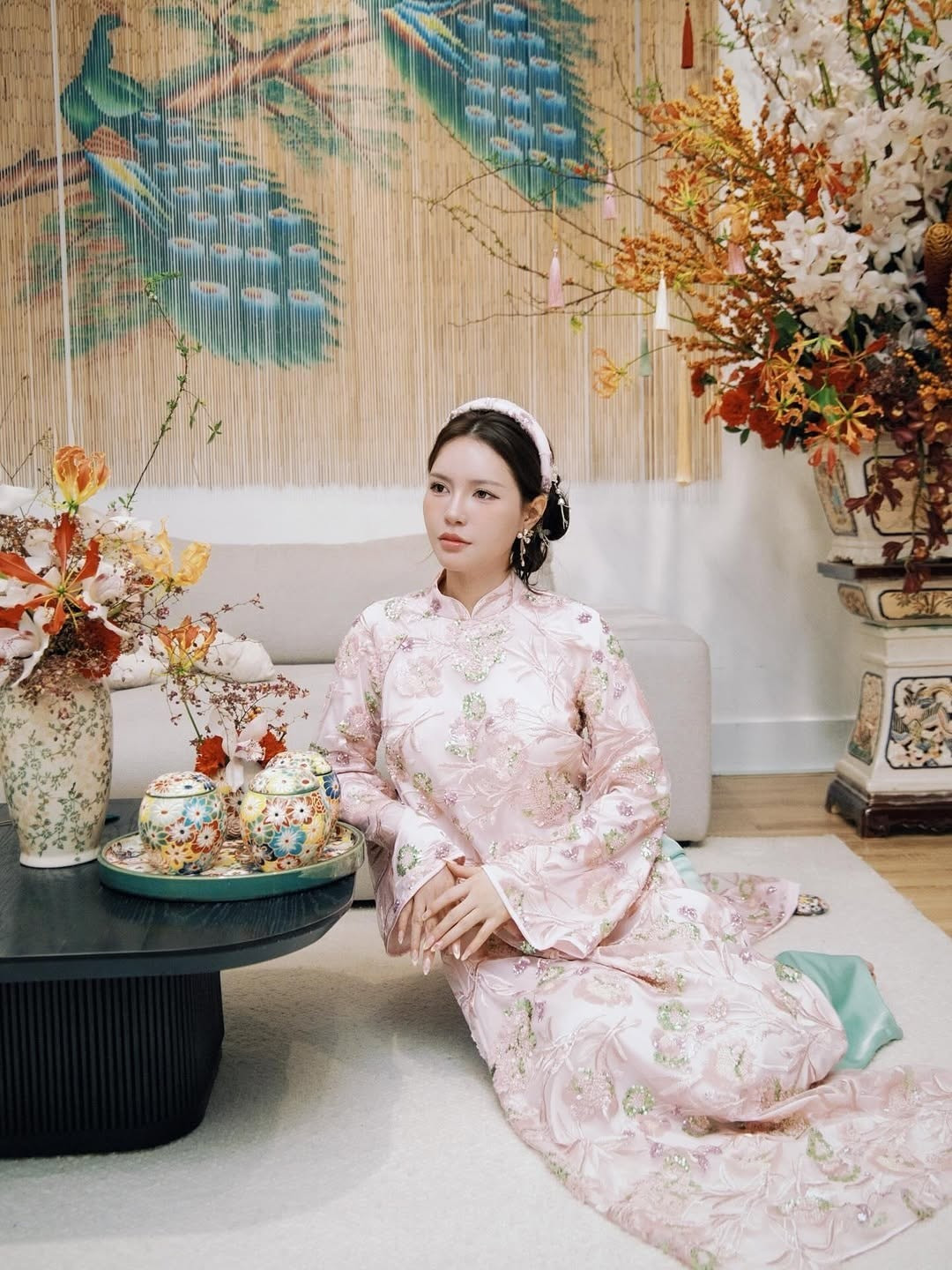 Cả showbiz Việt mê mẩn áo dài kim sa, nhìn đâu cũng thấy sao nữ mặc đụng hàng - 20