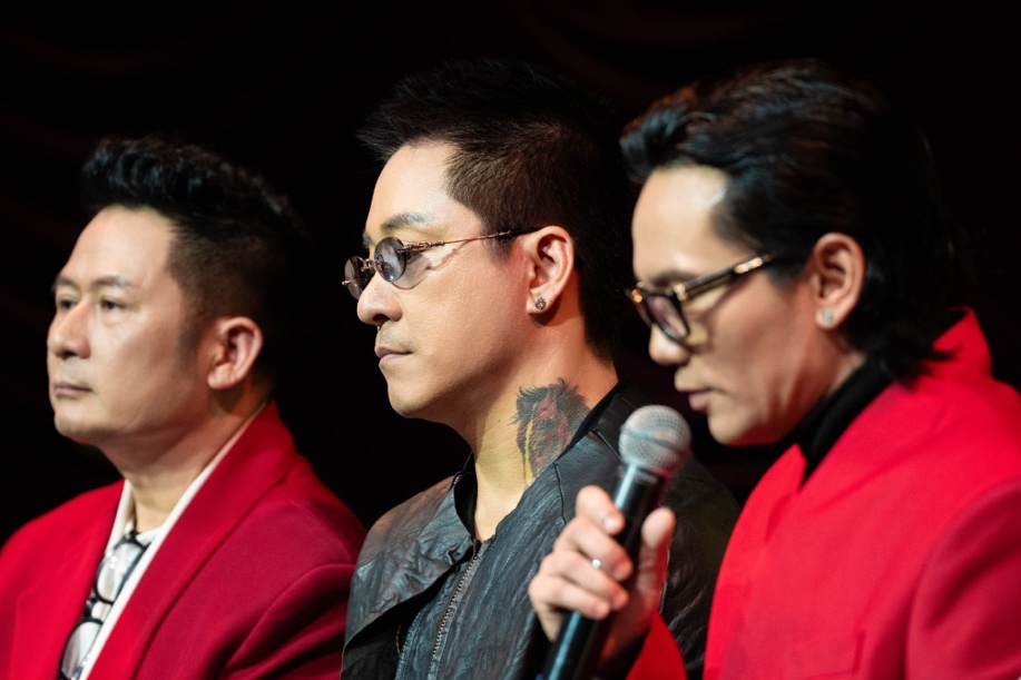 Mới đây, nhóm nhạc có màn tái hợp gây chú ý với 3 thành viên: Bằng Kiều, Tuấn Hưng, Anh Tú (Tú Dưa).