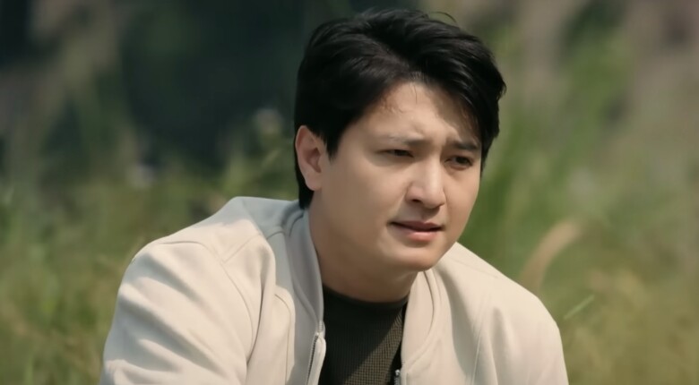 Bách suy sụp, đau đớn vì bị lừa.