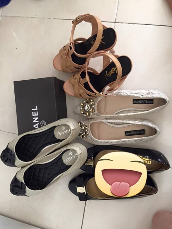 Sang Lê bên những chiếc túi hiệu đắt giá hay chiến lợi phẩm sau một lần shopping. 