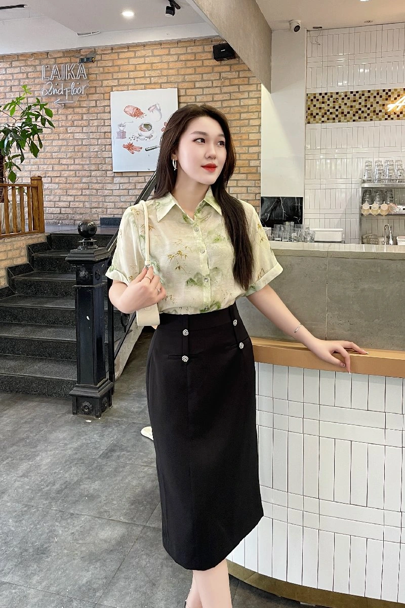 5 xu hướng chân váy công sở 2026: Đơn giản mà đẹp thanh lịch, chẳng trách các tín đồ thời trang thích đến thế - 4