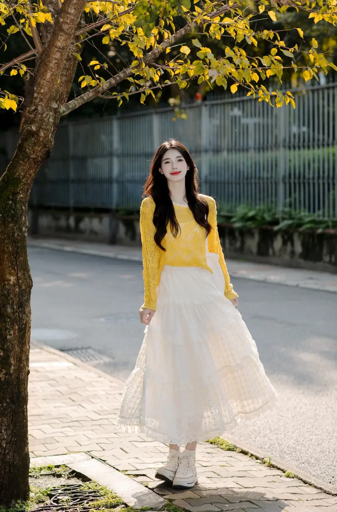 10 outfit với chân váy dài giúp chị em đẹp như nữ thần mùa xuân, ai cũng tưởng là hot girl mạng - 9