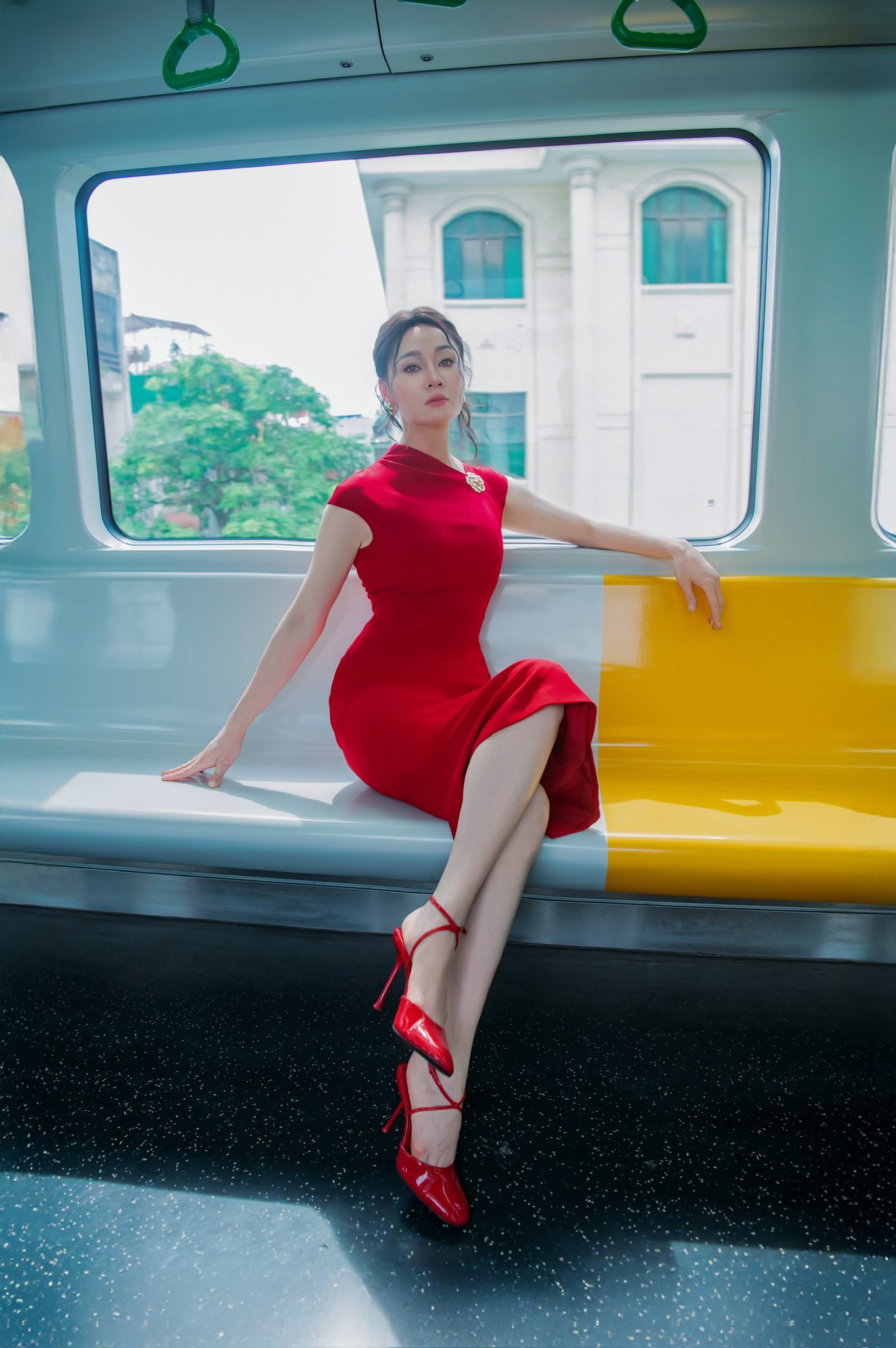 Nhan sắc trẻ trung của Quách Thu Phương ở tuổi U50 khiến nhiều người phải trầm trồ.