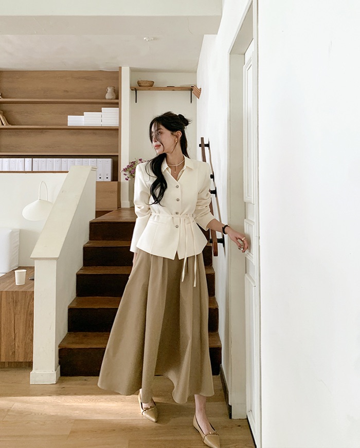 5 xu hướng chân váy công sở 2026: Đơn giản mà đẹp thanh lịch, chẳng trách các tín đồ thời trang thích đến thế - 8