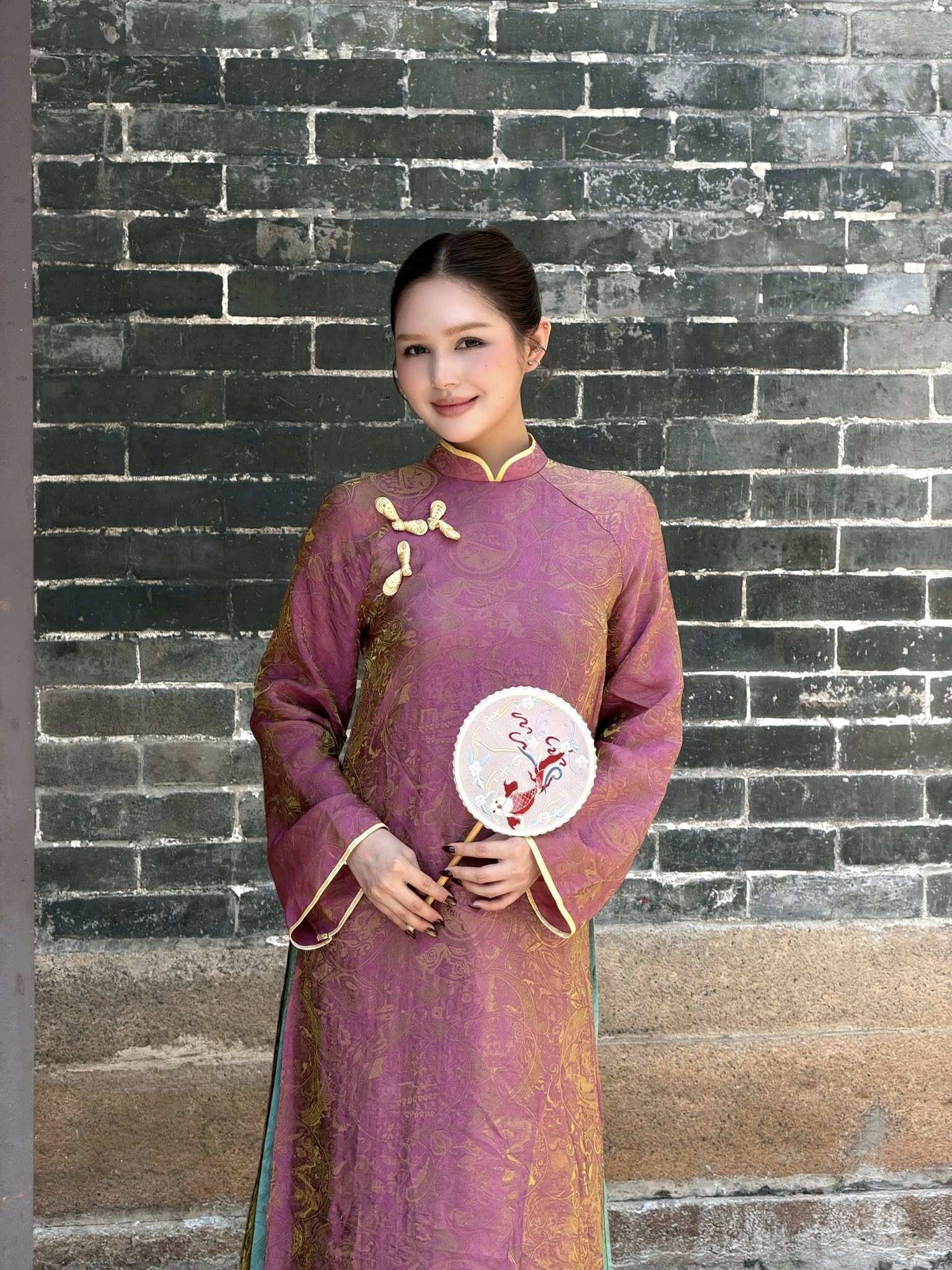 Nhan sắc 2 hot girl lấy chồng năm 18 tuổi nhưng giờ đều chia tay, có người thay đổi 180 độ khác hẳn khi xưa - 13