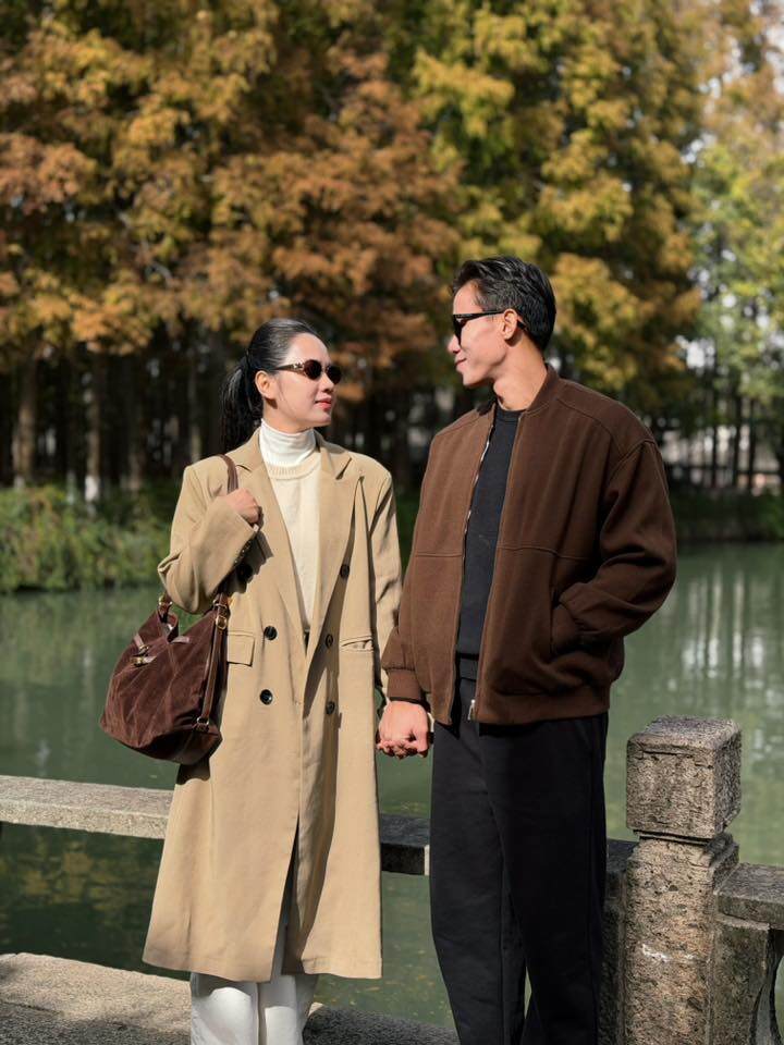 Lấy chồng cầu thủ đình đám, Hoa khôi Đại học Vinh làm mẹ 3 con vẫn đẹp bất bại, top đầu làng WAG Việt - 13