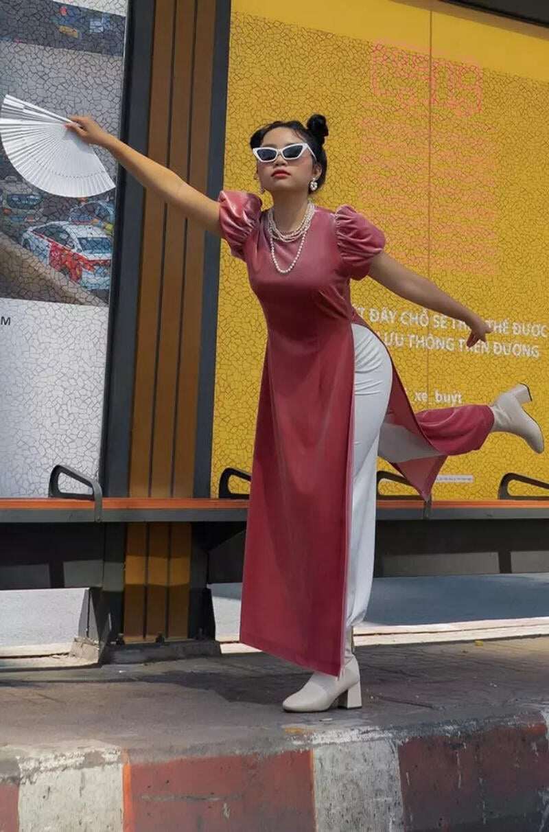 Mua giày gì để mặc với áo dài? 5 đôi giày đẹp lại tôn dáng, amp;#34;kéo dài chânamp;#34; cho hội chị em xúng xính đi chơi Tết - 9