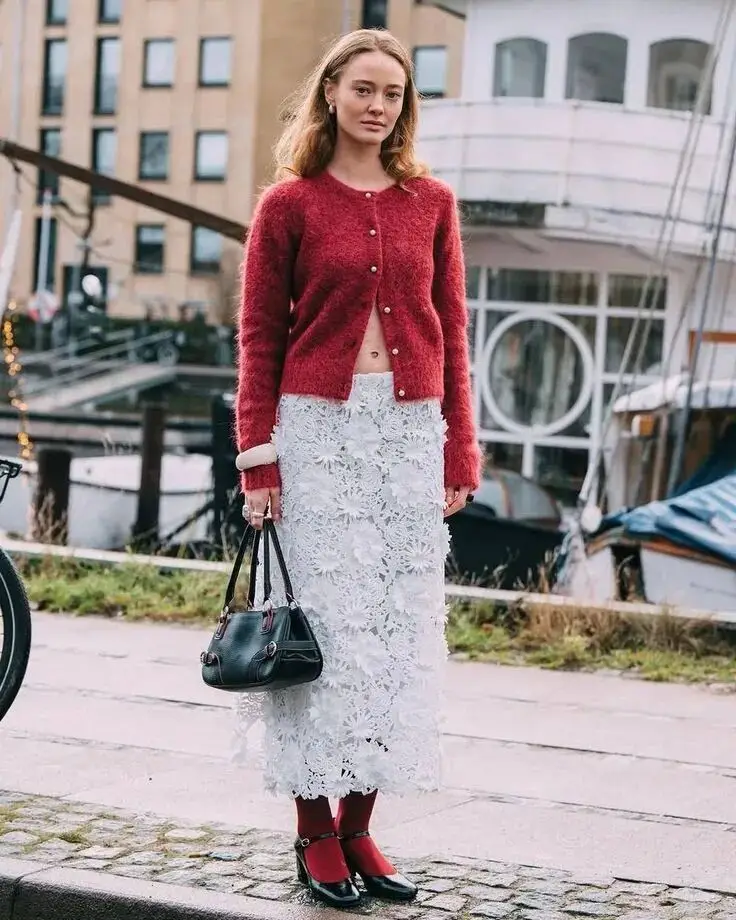 Kiểu váy này sẽ tiếp tục khuấy đảo mùa Hè năm nay, chị em nên sắm để dẫn đầu xu hướng - 1