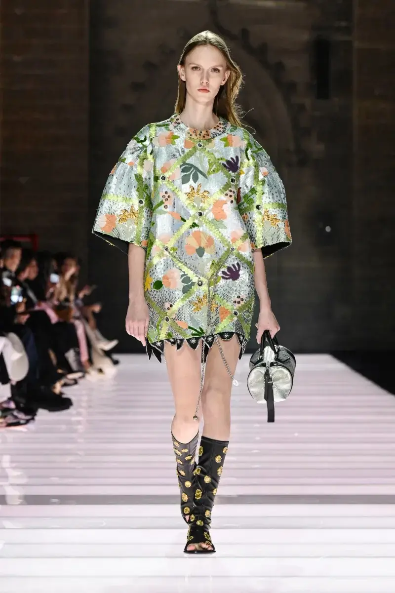 5 xu hướng thời trang lên ngôi năm 2026, chị em không cần mua sắm nhiều mà vẫn luôn sành điệu, mặc đẹp mỗi ngày - 5