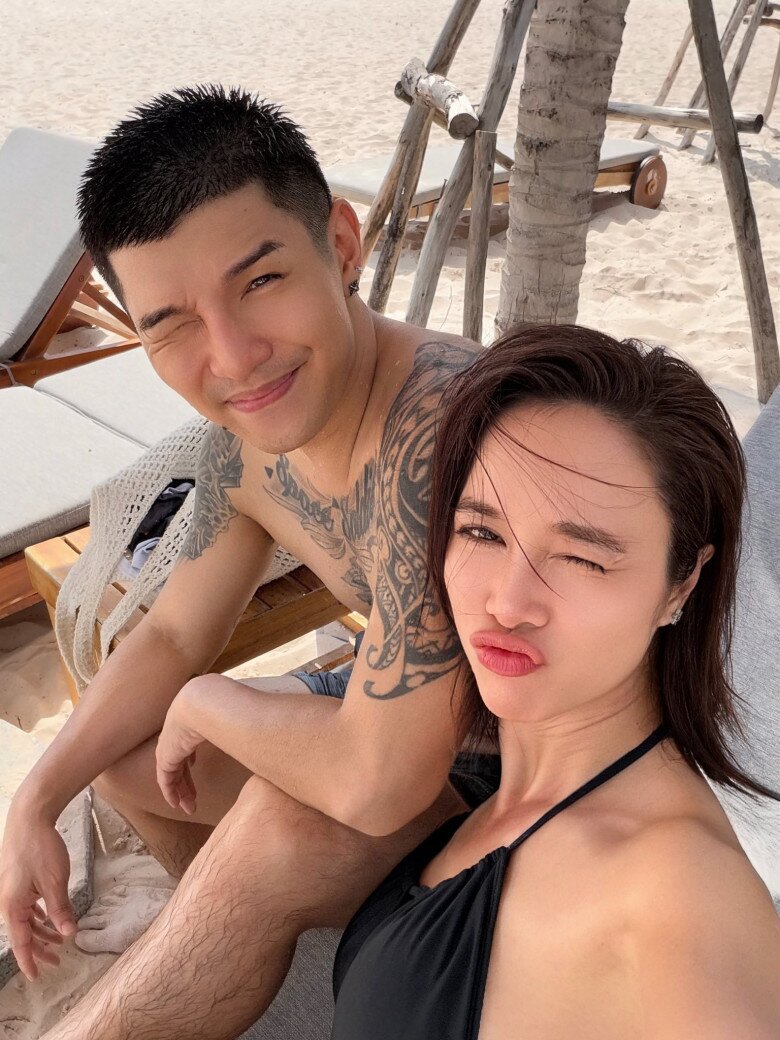 Vũ Ngọc Anh tự hào khoe chồng không hề gia trưởng.