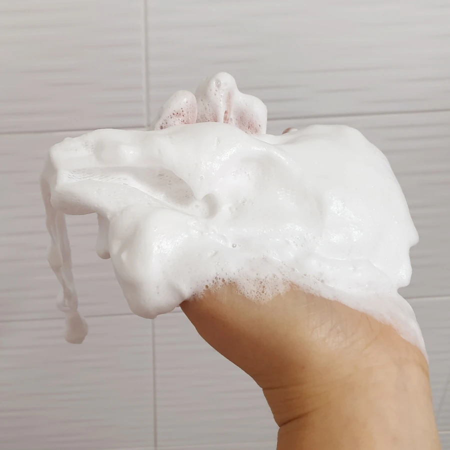 Kỹ thuật tạo bọt có thể ảnh hưởng tới việc làm sạch tóc.