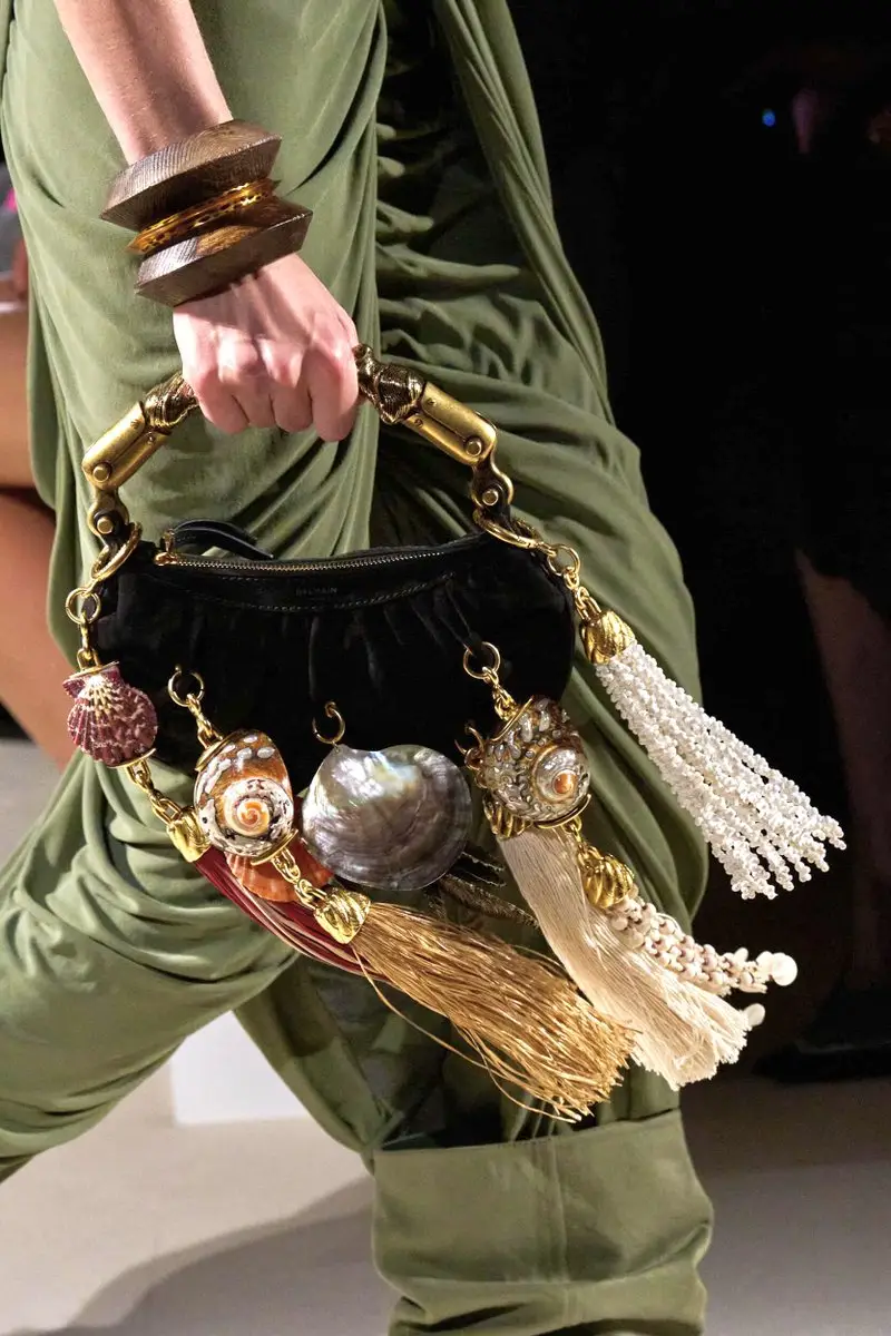 5 xu hướng thời trang lên ngôi năm 2026, chị em không cần mua sắm nhiều mà vẫn luôn sành điệu, mặc đẹp mỗi ngày - 11