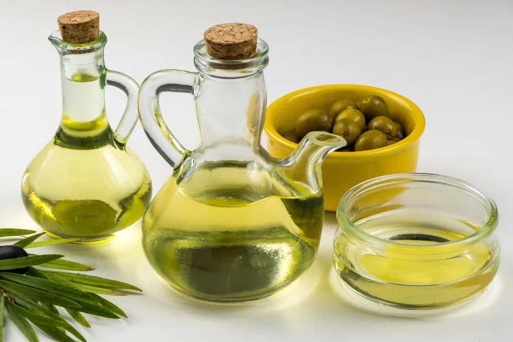 Tùy vào tình trang sức khỏe và cơ thể mỗi người, bạn có thể pha dầu ô liu với chanh theo các tỷ lệ khác nhau.