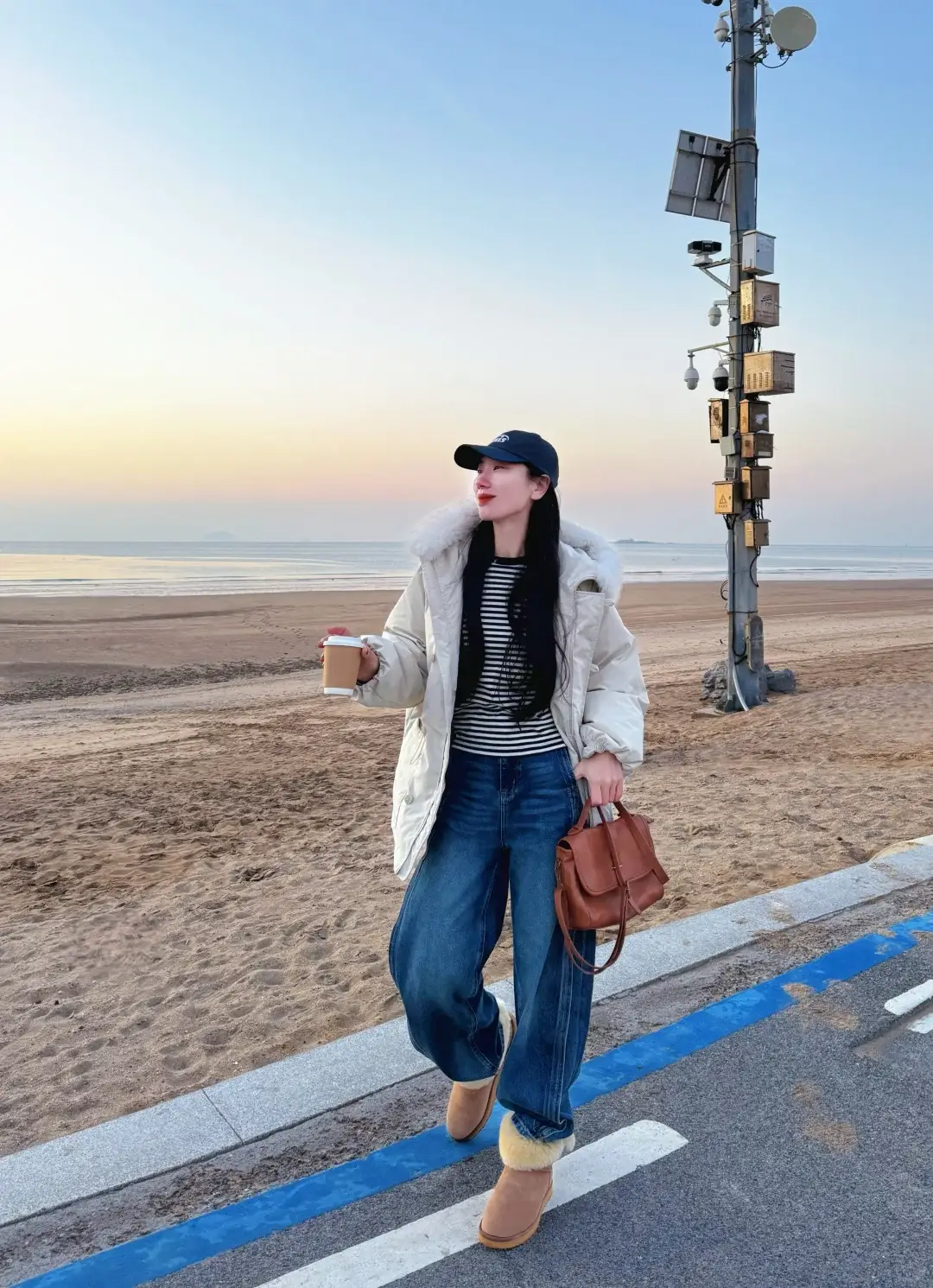 Chưa kịp giảm cân trước Tết nhưng trông vẫn gầy nhờ công thức phối đồ giúp chị em như amp;#34;nhẹ điamp;#34; hẳn 4-5kg - 11