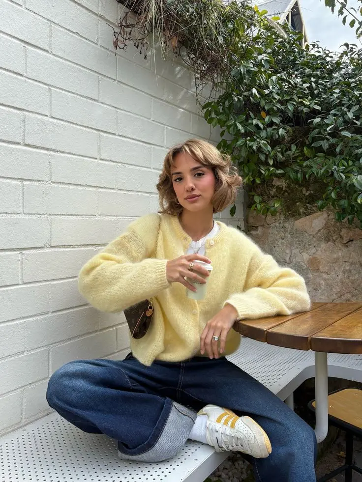 Đi du lịch đầu Xuân không cần mang nhiều đồ, chỉ cần 4 món thời trang này chị em có loạt outfit vừa xinh vừa tiện - 7