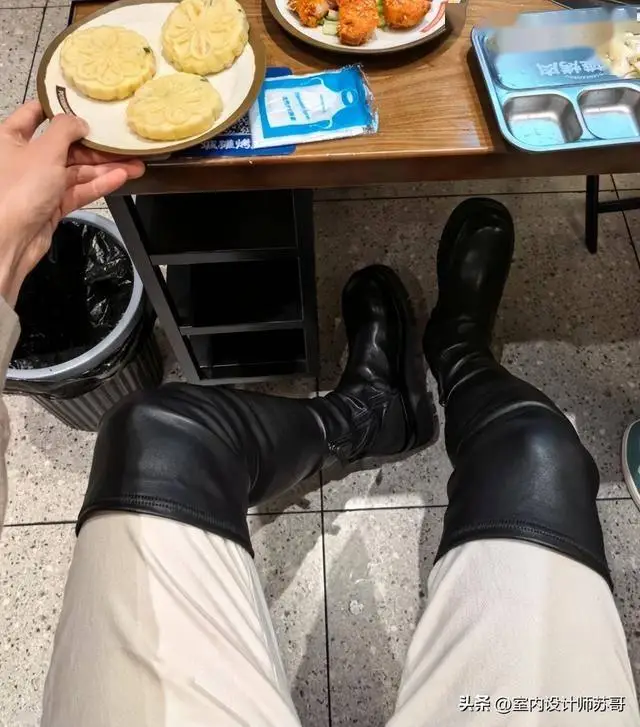 D&eacute;p l&ocirc;ng - kh&ocirc;ng ph&ugrave; hợp cho m&ugrave;a đ&ocirc;ng