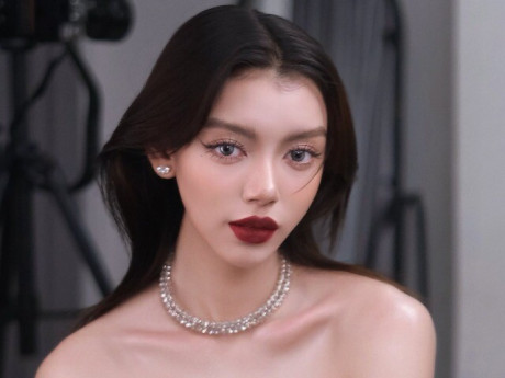 Tranh cãi người đẹp Myanmar sang Việt Nam thi hoa hậu