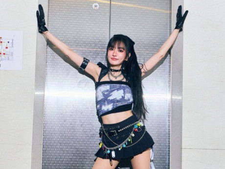 Cách đốt mỡ, lấy lại eo thon sau Tết của sao Đài Loan 51 tuổi