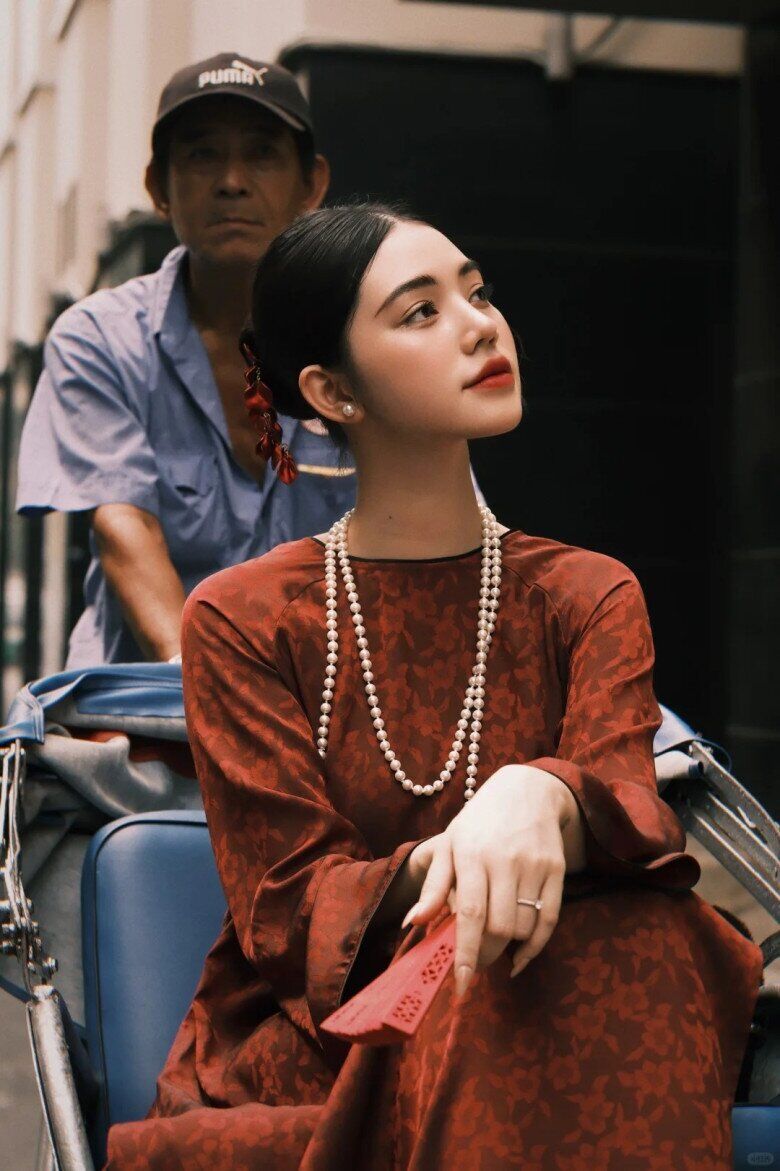 5 phụ kiện nhỏ xinh không thể thiếu giúp diện áo dài Tết thêm cuốn hút, chị em có ảnh sống ảo cực đẹp - 10