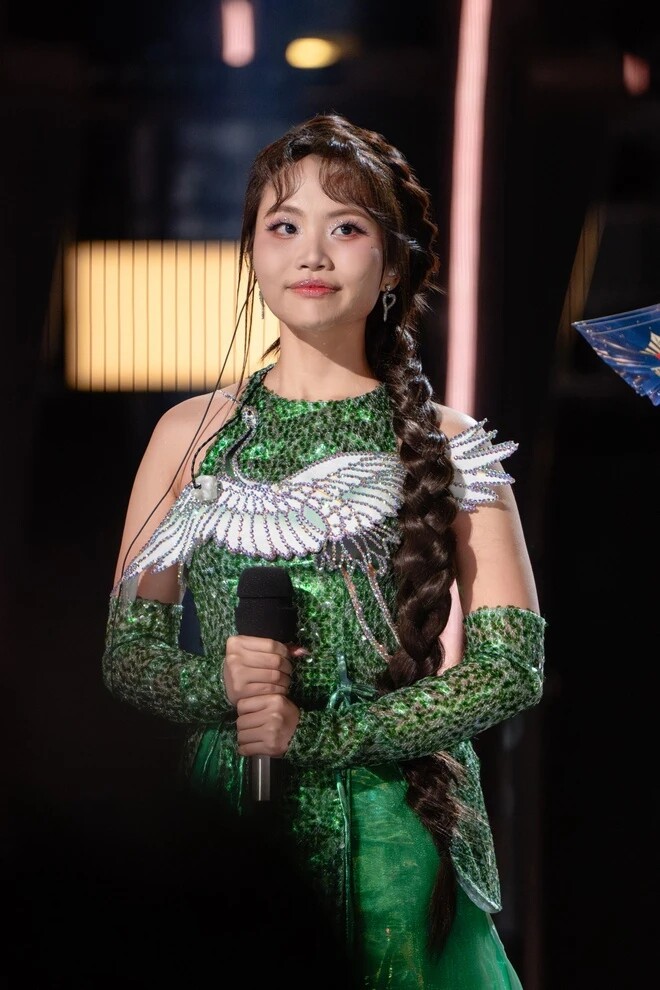 Nhan sắc thăng hạng của Phương Mỹ Chi.