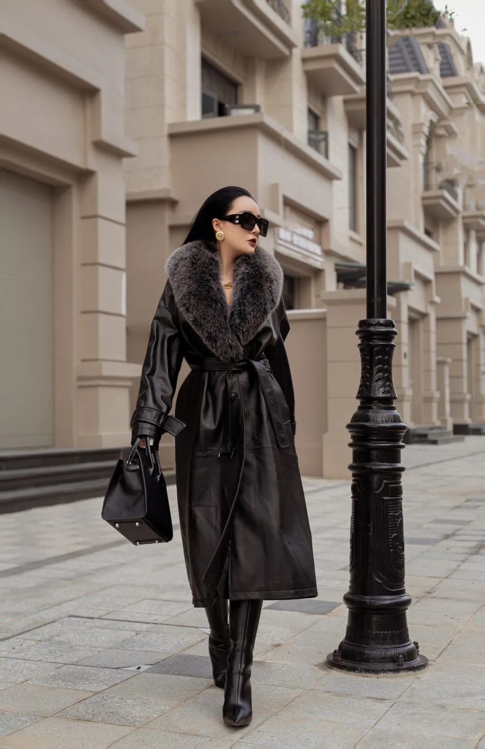 Ấm hơn áo trench coat, sành điệu hơn áo phao, đây chính là mẫu áo khoác giúp chị em sang trọng nhất đông này - 4