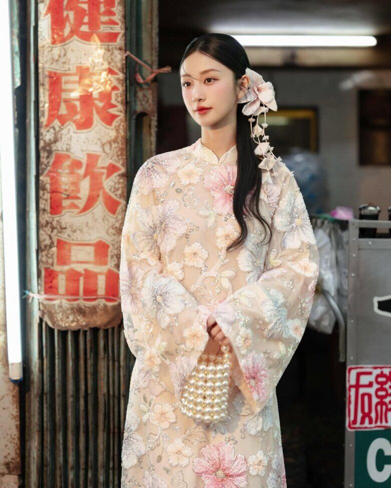 5 phụ kiện nhỏ xinh không thể thiếu giúp diện áo dài Tết thêm cuốn hút, chị em có ảnh sống ảo cực đẹp - 14