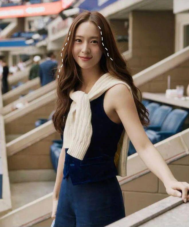 Không muốn trông già đi 10 tuổi khi làm tóc xoăn trong năm mới, chị em ghi nhớ 6 điểm đảm bảo trẻ gấp bội - 20