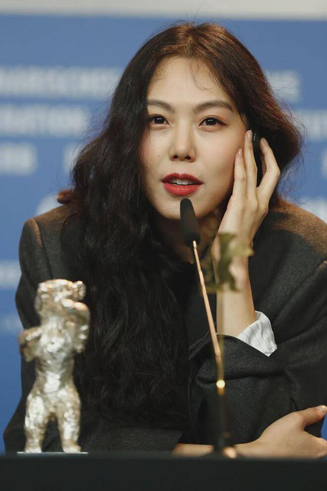 Không muốn trông già đi 10 tuổi khi làm tóc xoăn trong năm mới, chị em ghi nhớ 6 điểm đảm bảo trẻ gấp bội - 22