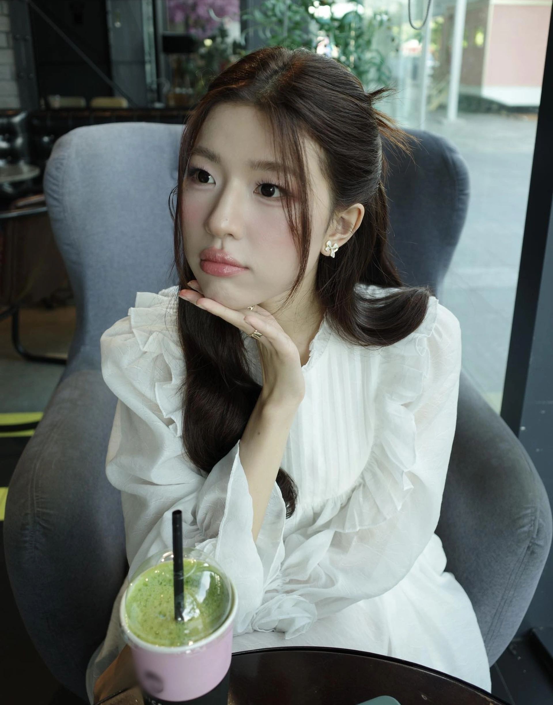 Nhan sắc 3 nữ ca sĩ tuổi Mùi được Trấn Thành nhắm cho phim Tết 2027, có người đẹp như thiên thần đảm bảo độ hot - 14