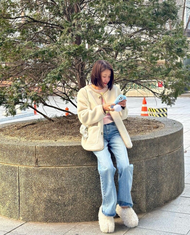 Mạnh dạn sắm áo khoác lông nhưng không dám mặc vì sợ xấu, từ khi biết điều này tôi tự tin lên đồ hơn hẳn - 9