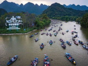 Lifestyle - Lễ hội nào kéo dài nhất cả nước, thu hút hơn 25.000 du khách chỉ trong 2 ngày đầu, có cảnh đẹp xứng danh đệ nhất