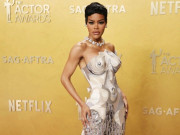 "Mỹ nhân gợi cảm nhất thế giới" diện đầm "nude nghệ thuật" lên thảm đỏ