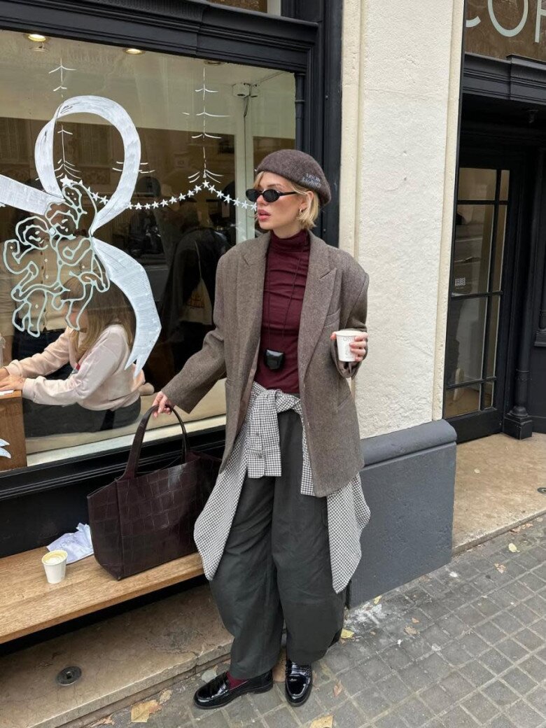 Muốn mặc đỏ đẹp xuyên Tết? Ghi nhớ ngay 6 nguyên tắc phối đồ giúp bạn sang xịn, nổi bật đúng chất xuân - 2