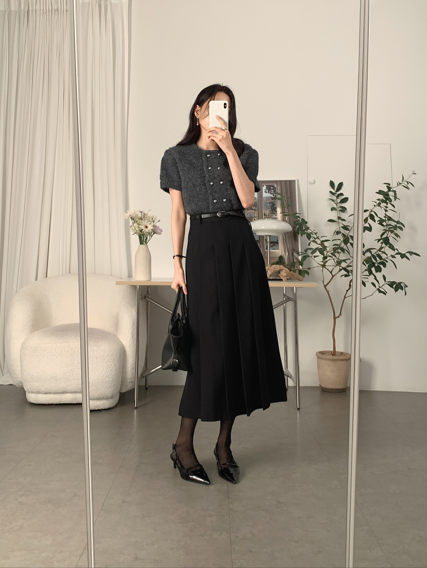 5 xu hướng chân váy công sở 2026: Đơn giản mà đẹp thanh lịch, chẳng trách các tín đồ thời trang thích đến thế - 6