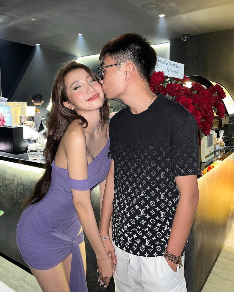 Nhan sắc 2 hot girl lấy chồng năm 18 tuổi nhưng giờ đều chia tay, có người thay đổi 180 độ khác hẳn khi xưa - 3