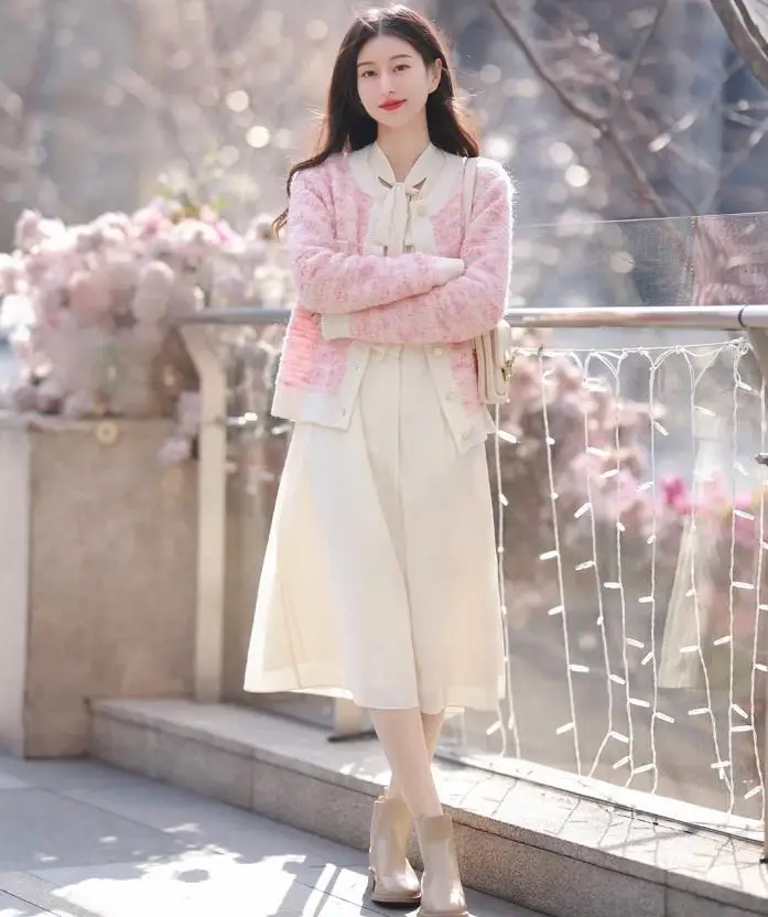 13 outfit đẹp tinh tế giúp chị em tỏa sáng, khiến chàng liêu xiêu trong ngày Quốc tế Phụ nữ - 2