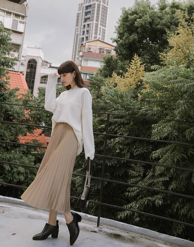 Không cần sắm nhiều đồ đông, chỉ với 10 món này cũng giúp chị em xây tủ quần áo thanh lịch, đi làm ai cũng khen - 6